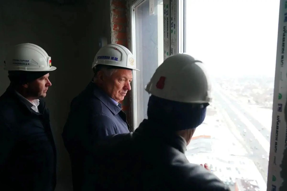 Новый уровень комфорта в Кемерове: завершается строительство первого дома в рамках программы комплексного развития территорий