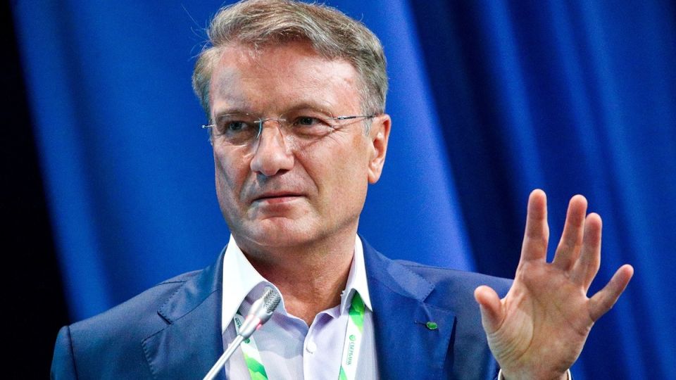 Наличные против карт: развивающаяся битва в финансовом мире 2025 года