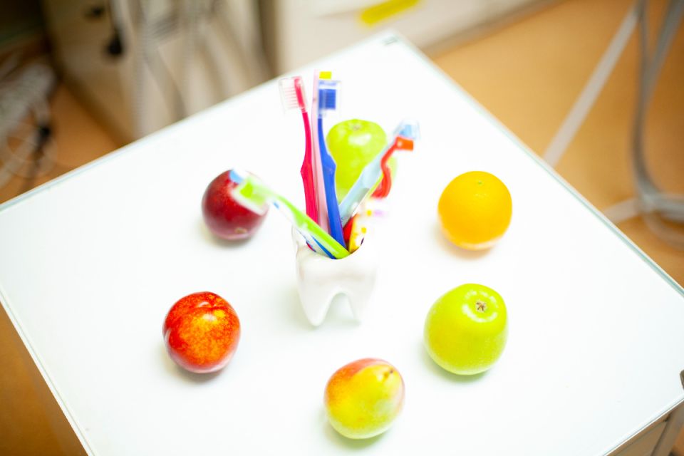 Как питание влияет на здоровье десен: основные рекомендации при пародонтите