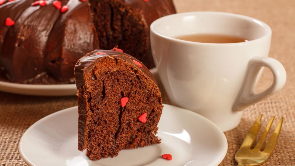 Секрет хозяек из 90-х: от этого пирога на чайной заварке гости были без ума