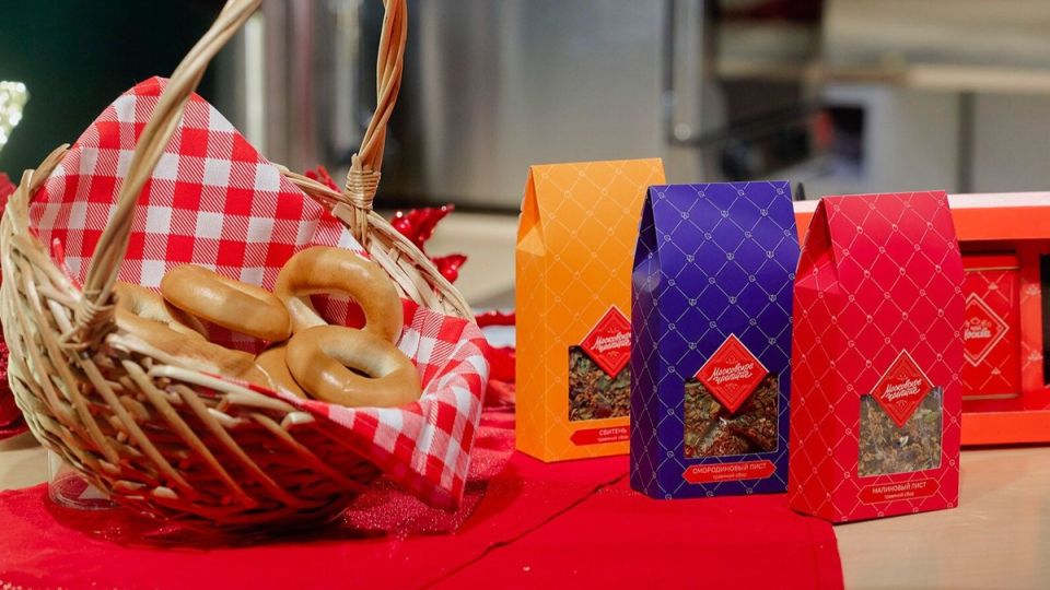 Фудкорт на фабрике подарков: гастрономическое путешествие по кухням мира в сердце Москвы