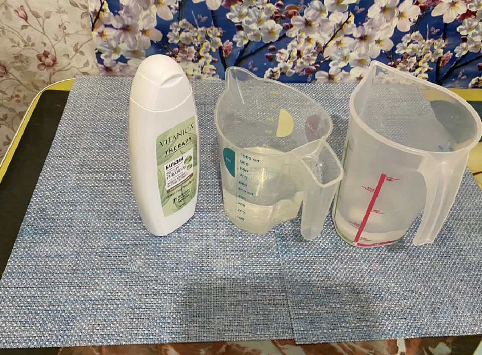 Шесть неожиданных способов применения бальзама для волос в быту