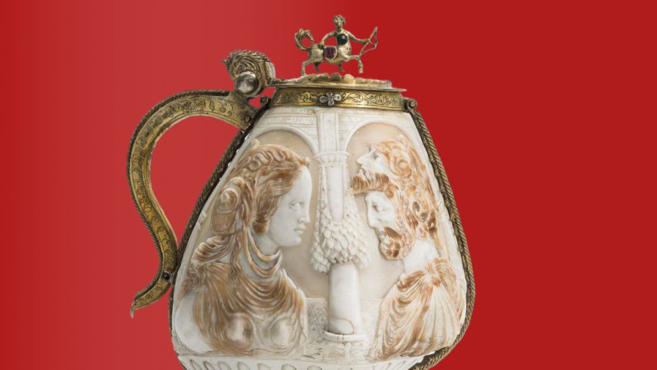 Кубок XVI века с кентавром на крышке: Исторический шедевр в Эрмитаже