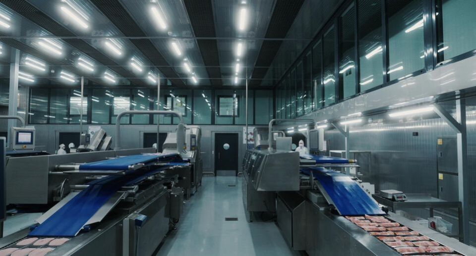 Клинский мясокомбинат подтвердил высокие стандарты качества международным сертификатом